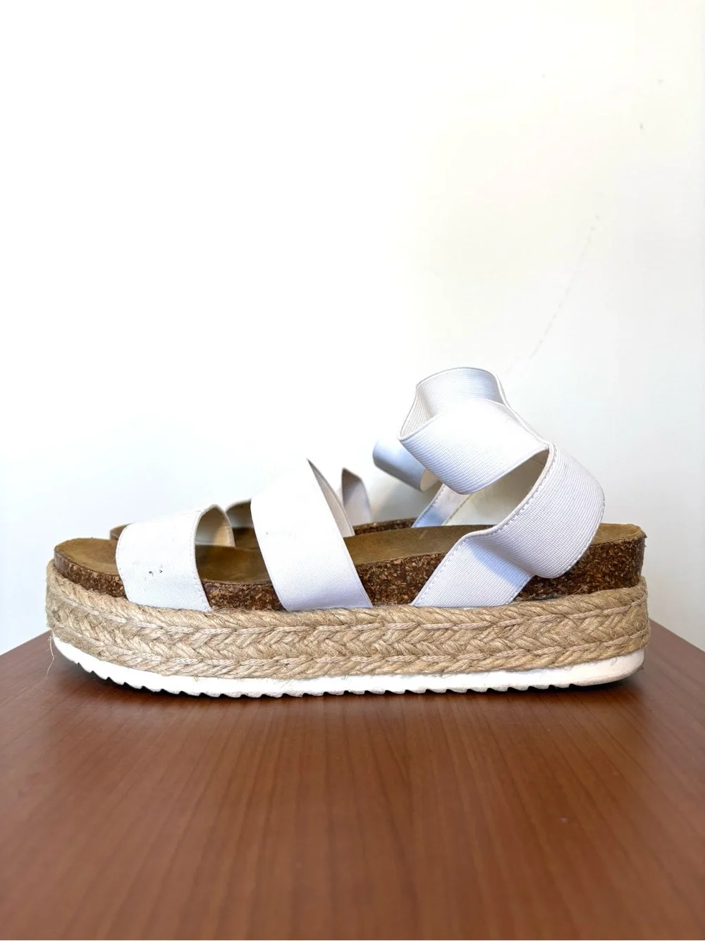 Steve Madden Kimmie White Platform Espadrille Sandals size 9 Everyday essential